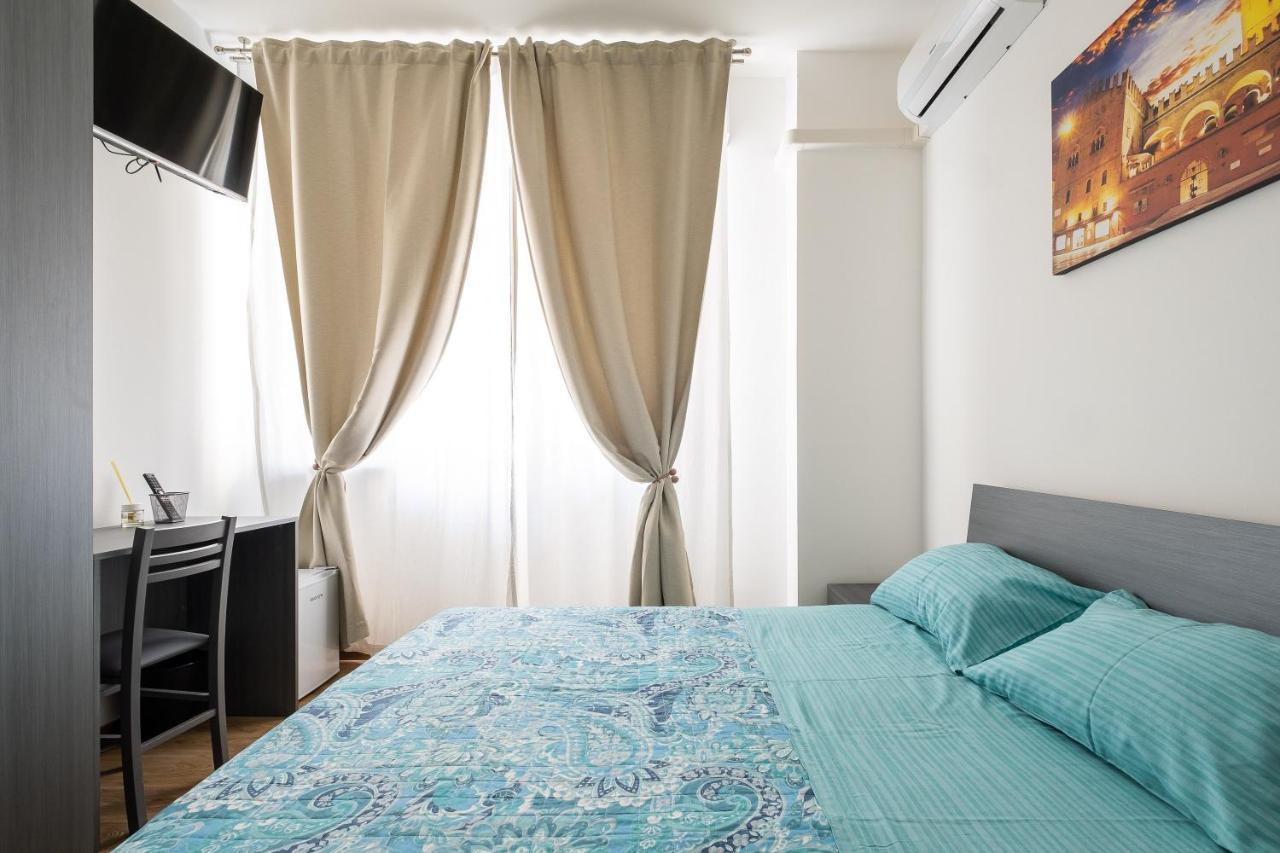 Studio 24 - Holiday & Business Apartment ボローニャ エクステリア 写真